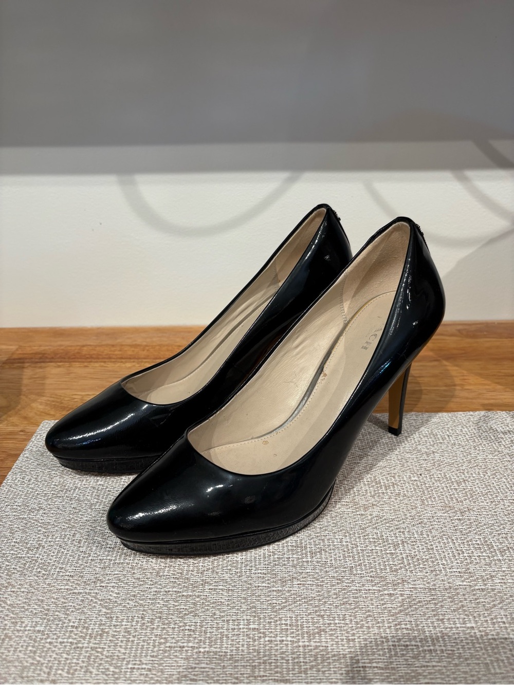 Coach Giovanna Black Patent Leather Heels Size 8.5M